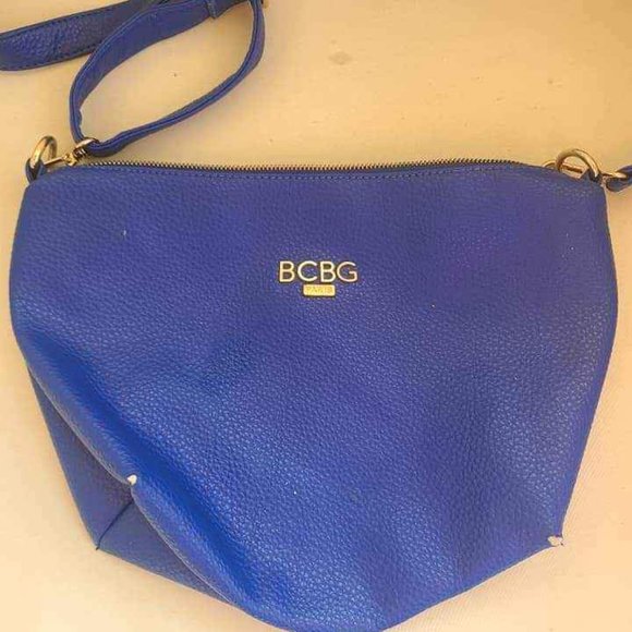 Purses & Backpacks - Picture 5 of 9